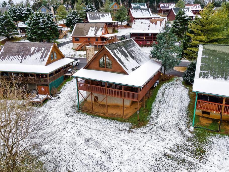 Cabin With New Hot Tub, Near Dollywood .2Bd.2Ba.Sleeps6.Bbq Sevierville Εξωτερικό φωτογραφία