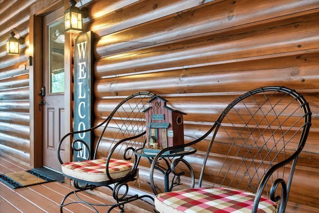 Cabin With New Hot Tub, Near Dollywood .2Bd.2Ba.Sleeps6.Bbq Sevierville Εξωτερικό φωτογραφία