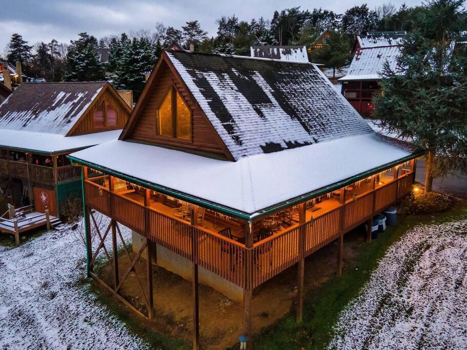 Cabin With New Hot Tub, Near Dollywood .2Bd.2Ba.Sleeps6.Bbq Sevierville Εξωτερικό φωτογραφία